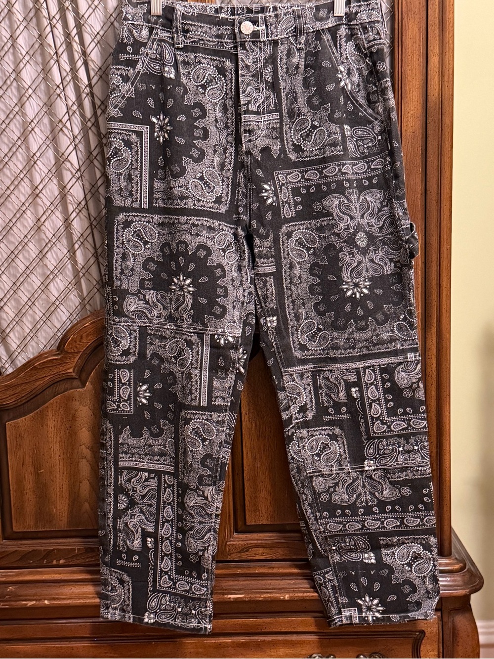 Newtusfan Black Bandana Paisley Patchwork Jeans SIZE 32